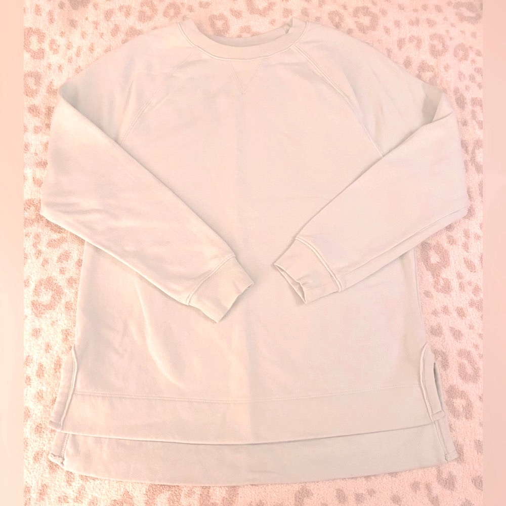 Universal Thread Mint Green Sweatshirt